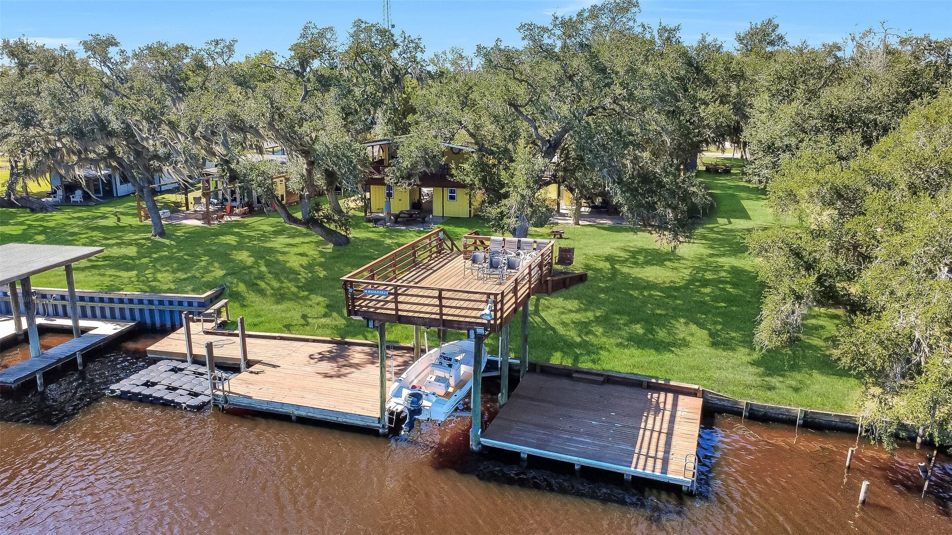 6674 County Road 659, Brazoria, TX 77422 6674 County Road 659, Brazoria, TX 77422