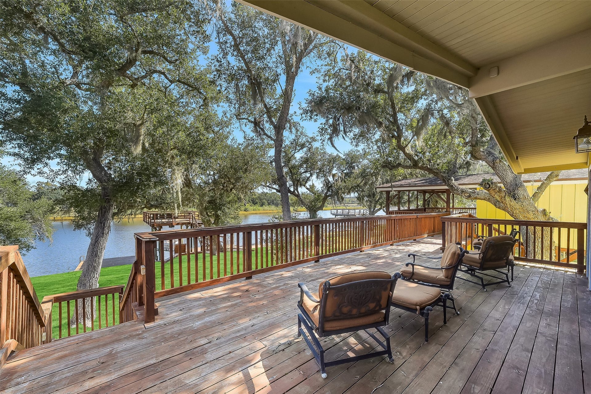 6674 County Road 659, Brazoria, TX 77422 6674 County Road 659, Brazoria, TX 77422