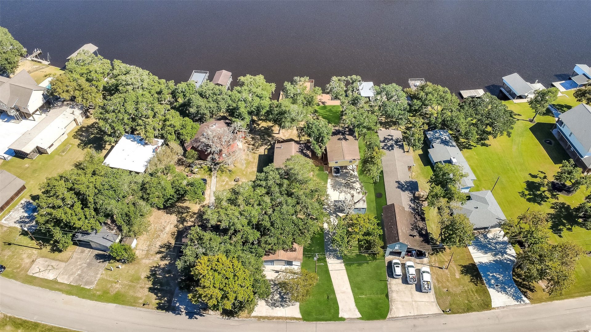 6674 County Road 659, Brazoria, TX 77422 6674 County Road 659, Brazoria, TX 77422