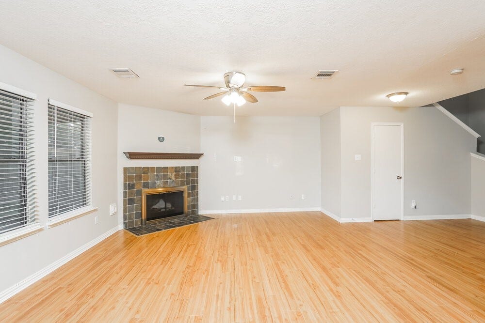 19515 Rocky Bank Drive, Tomball, TX 77375 19515 Rocky Bank Drive, Tomball, TX 77375
