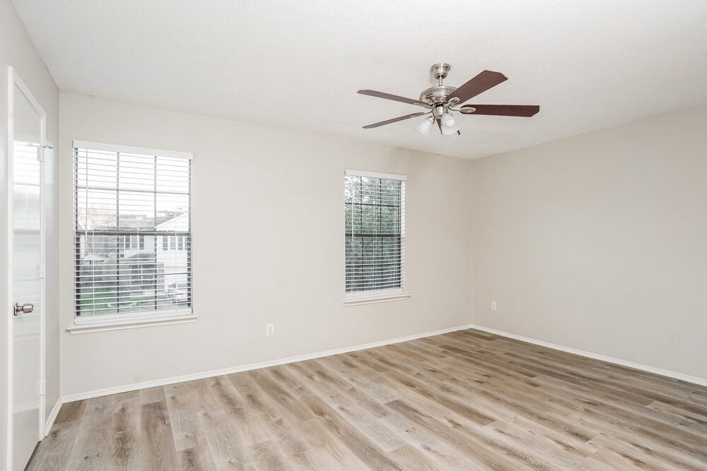 19515 Rocky Bank Drive, Tomball, TX 77375 19515 Rocky Bank Drive, Tomball, TX 77375