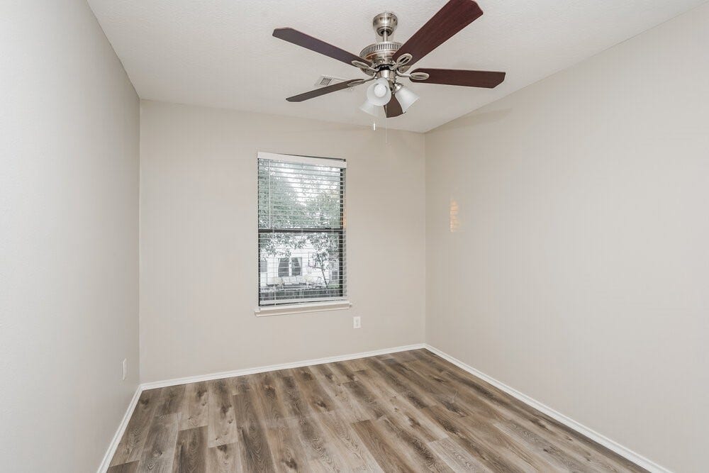 19515 Rocky Bank Drive, Tomball, TX 77375 19515 Rocky Bank Drive, Tomball, TX 77375