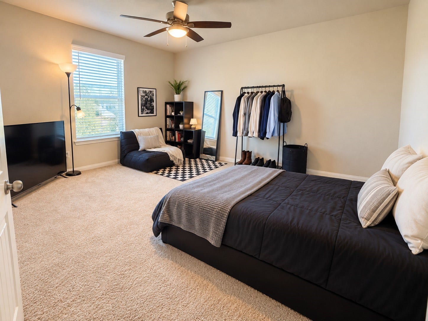 2927 Orchid Ranch Drive, Katy, TX 77494 Secondary bedroom upstairs