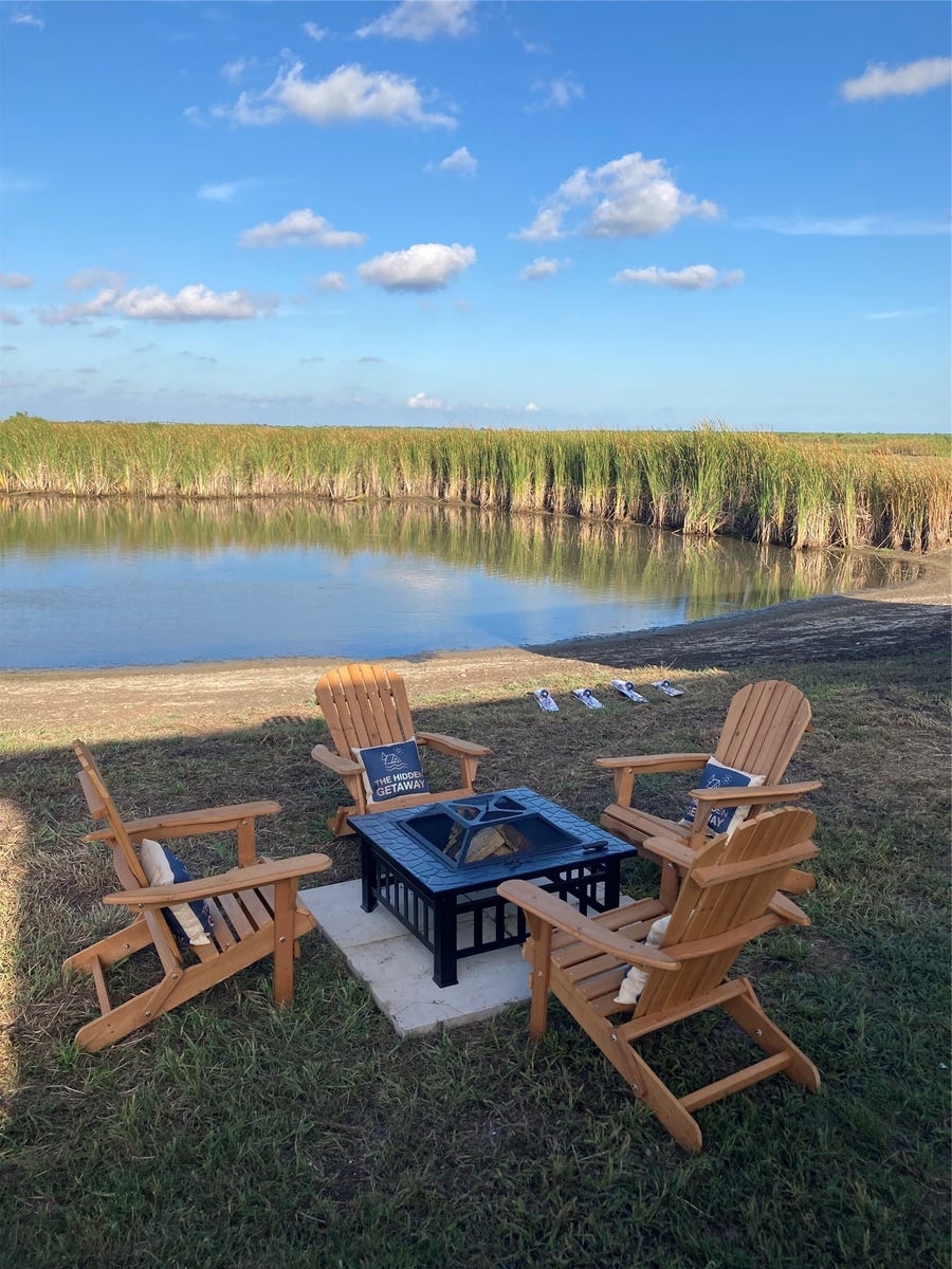 Property photo for 00 Cr-595, Angleton, TX