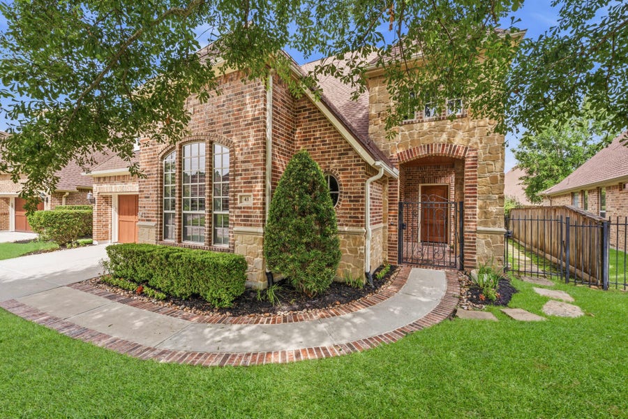 Property photo for 43 S Mews Wood Court, The Woodlands, TX
