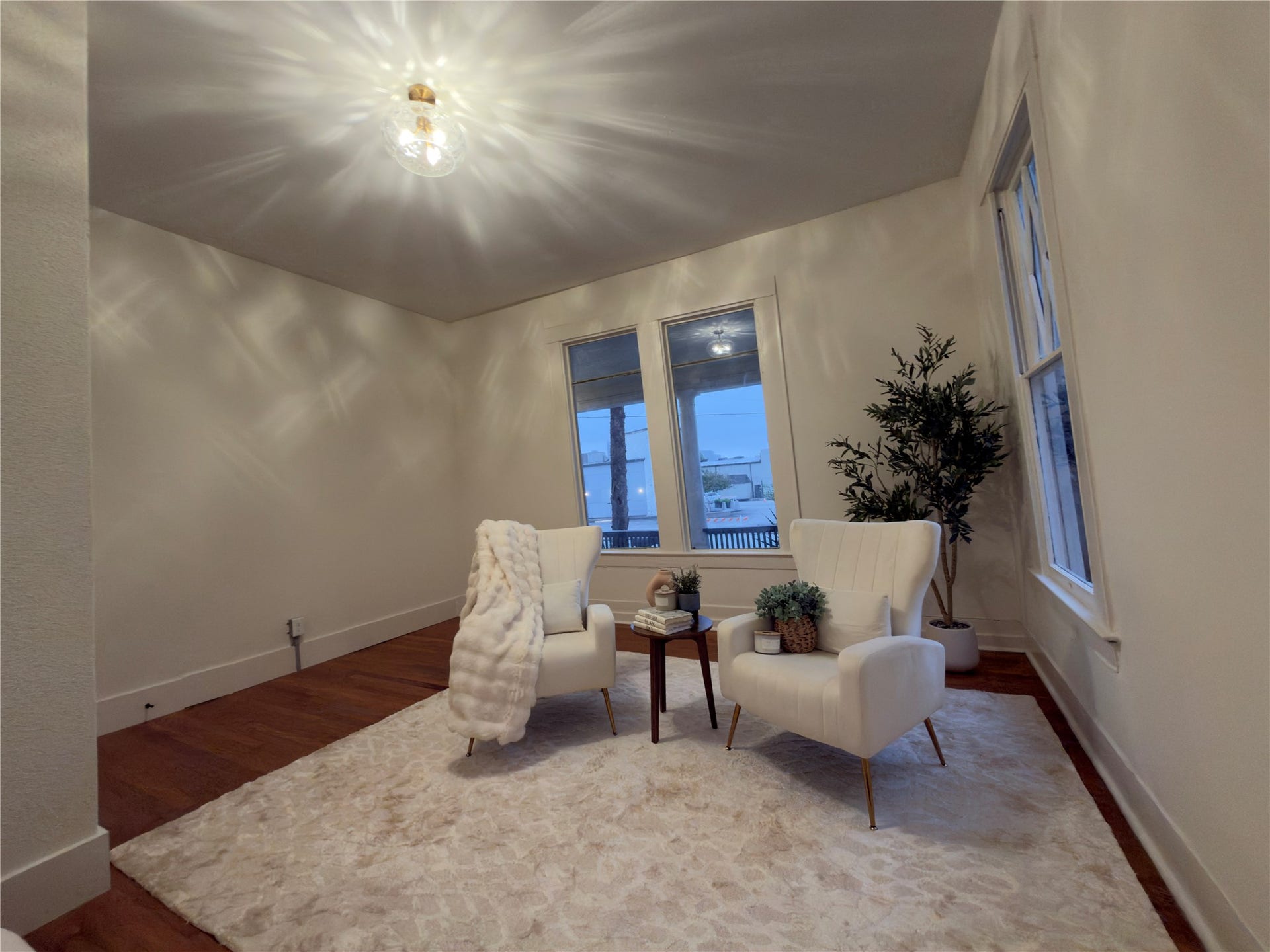 2518 Grant Street, Houston, TX 77006 2518 Grant Street, Houston, TX 77006