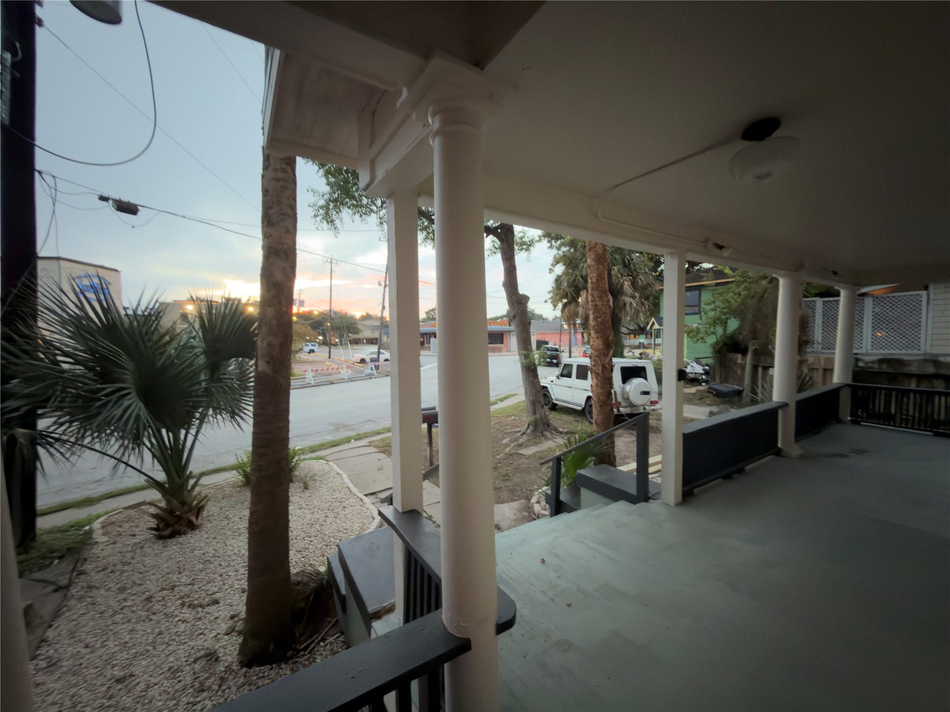 2518 Grant Street, Houston, TX 77006 2518 Grant Street, Houston, TX 77006