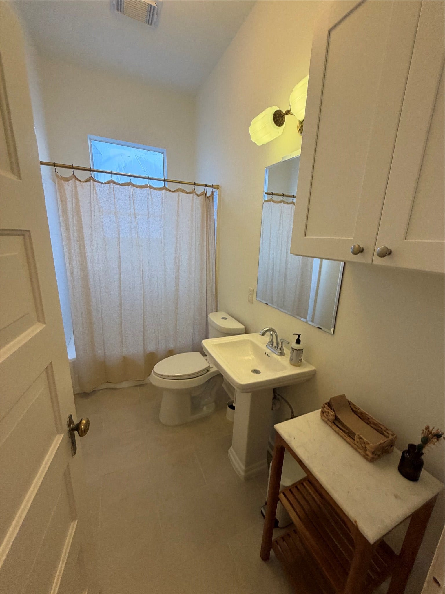 2518 Grant Street, Houston, TX 77006 2518 Grant Street, Houston, TX 77006