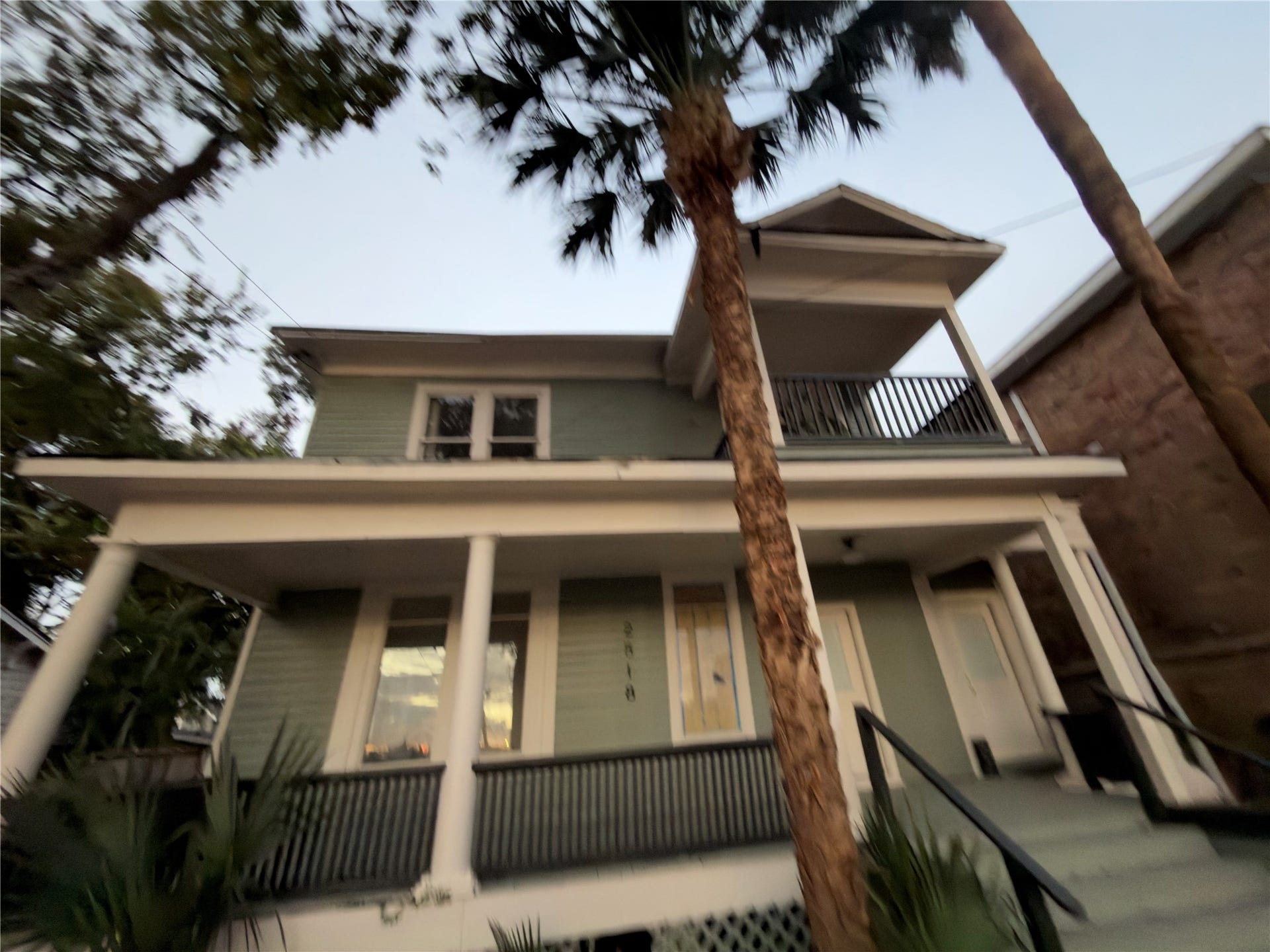 2518 Grant Street, Houston, TX 77006 2518 Grant Street, Houston, TX 77006