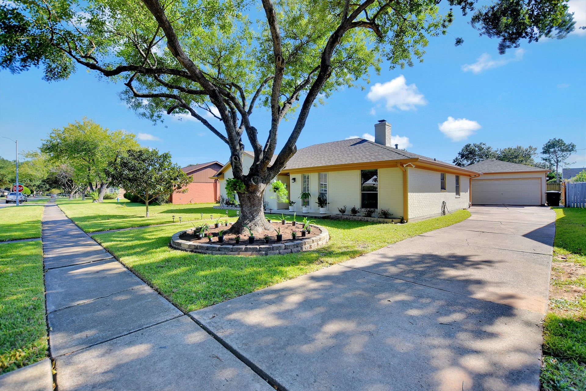 9307 Stroud Drive, Houston, TX 77036