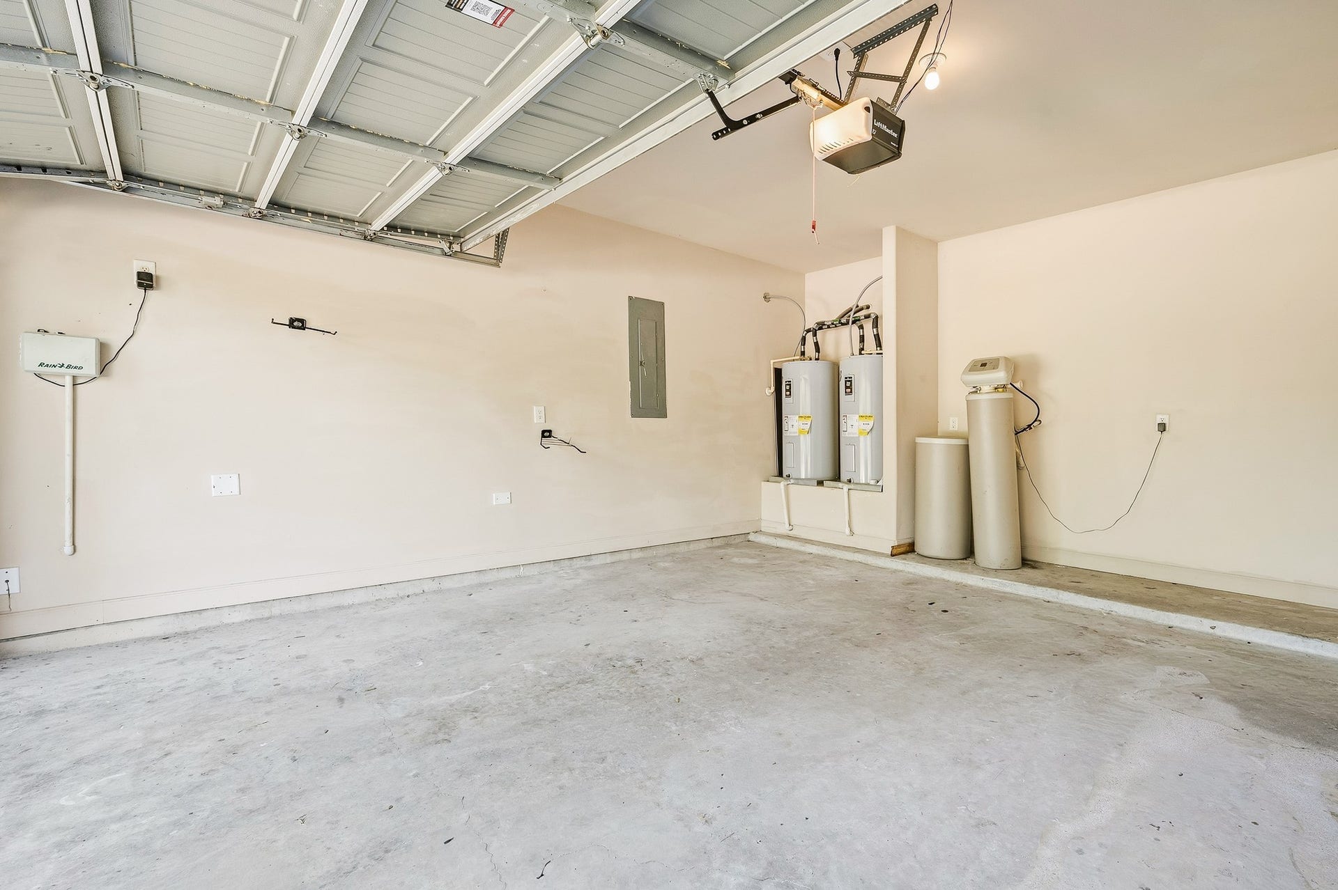18611 Rankin Creek Drive, Cypress, TX 77433