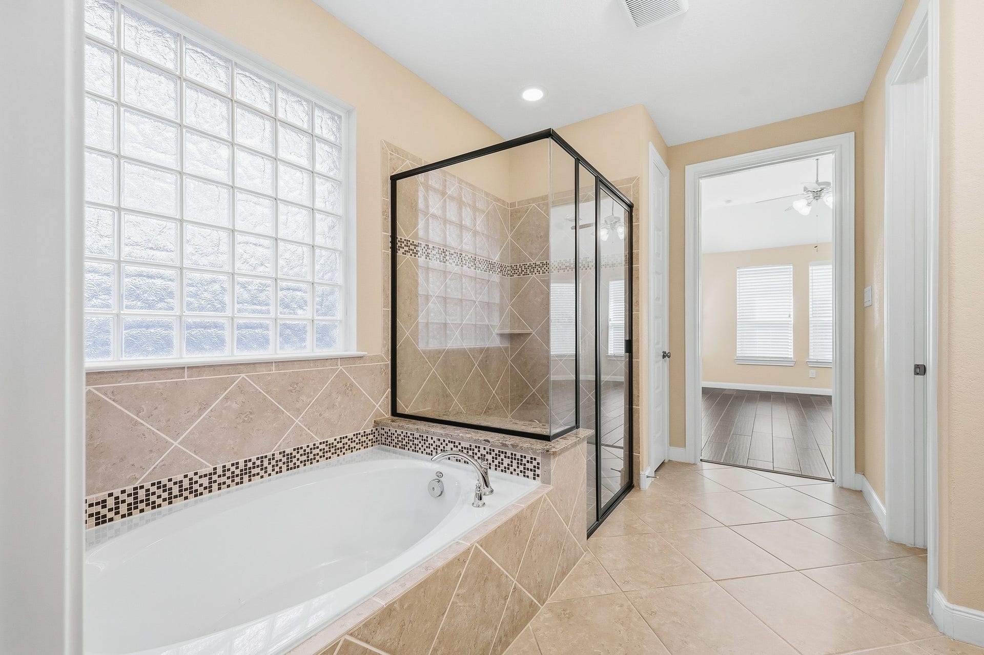 18611 Rankin Creek Drive, Cypress, TX 77433