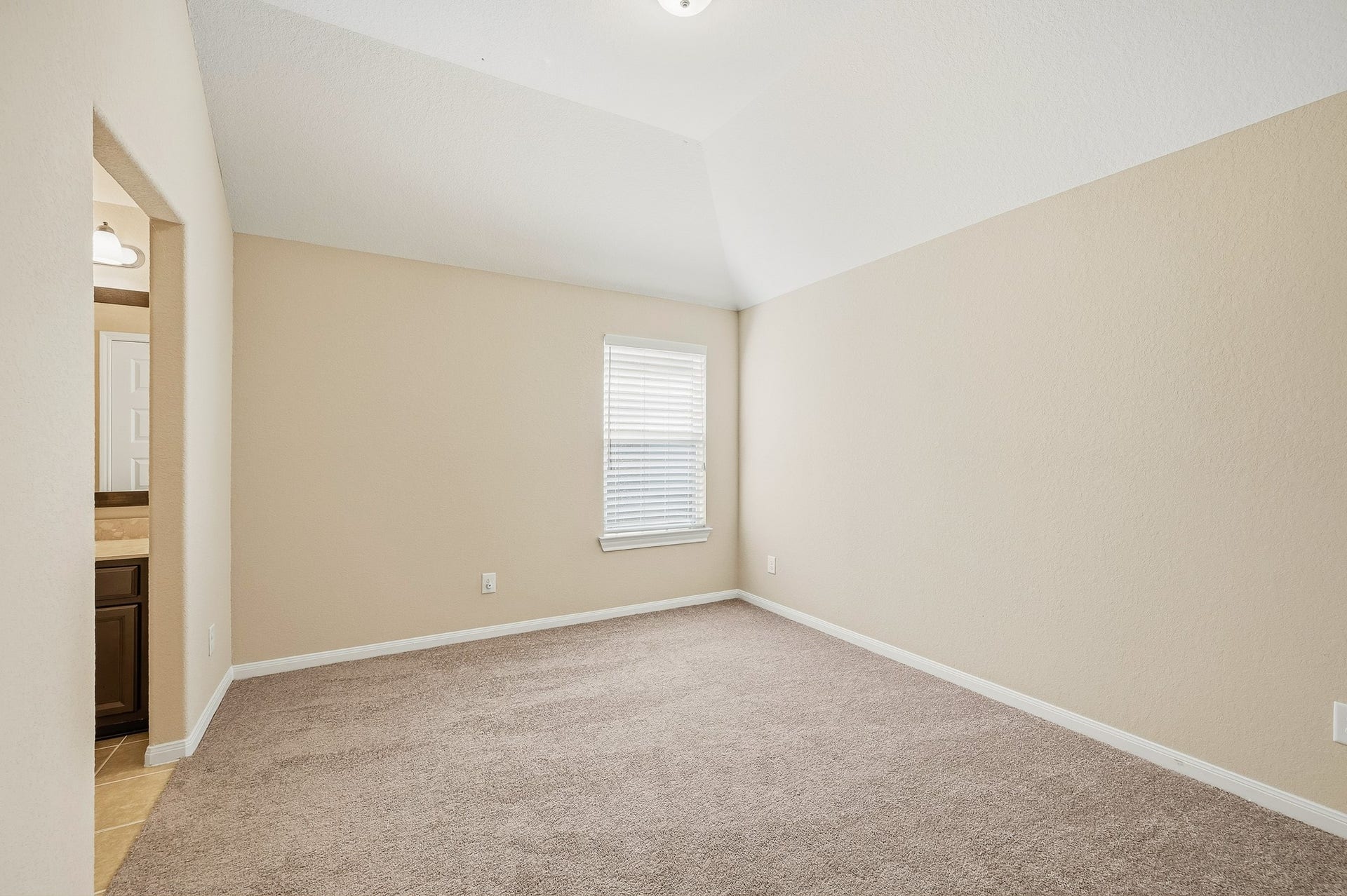 18611 Rankin Creek Drive, Cypress, TX 77433