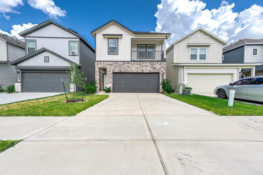 Property photo for 14963 Eagle Feather Drive, Houston, TX
