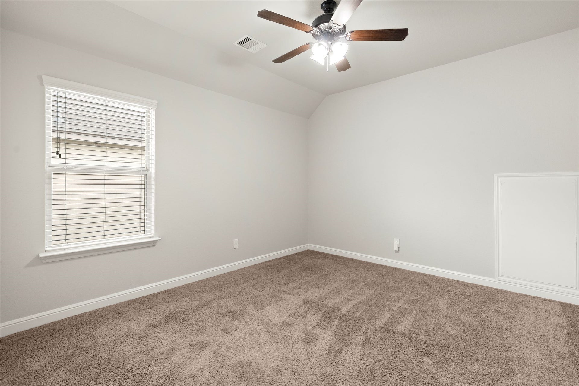 3015 Dawn Light Drive, Rosenberg, TX 77471 3015 Dawn Light Drive, Rosenberg, TX 77471