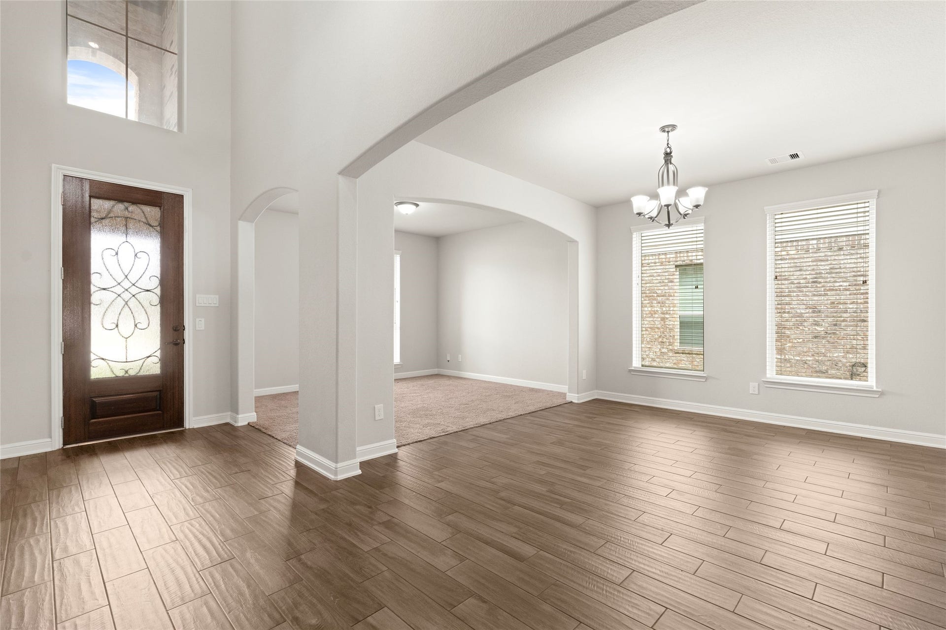 3015 Dawn Light Drive, Rosenberg, TX 77471 Additional living room/game space.