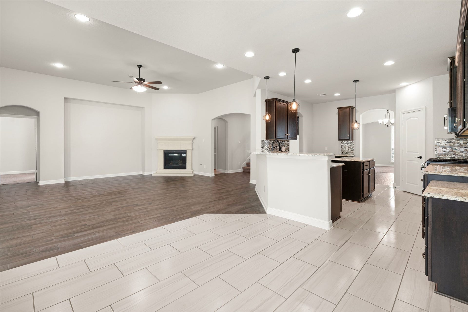3015 Dawn Light Drive, Rosenberg, TX 77471 3015 Dawn Light Drive, Rosenberg, TX 77471
