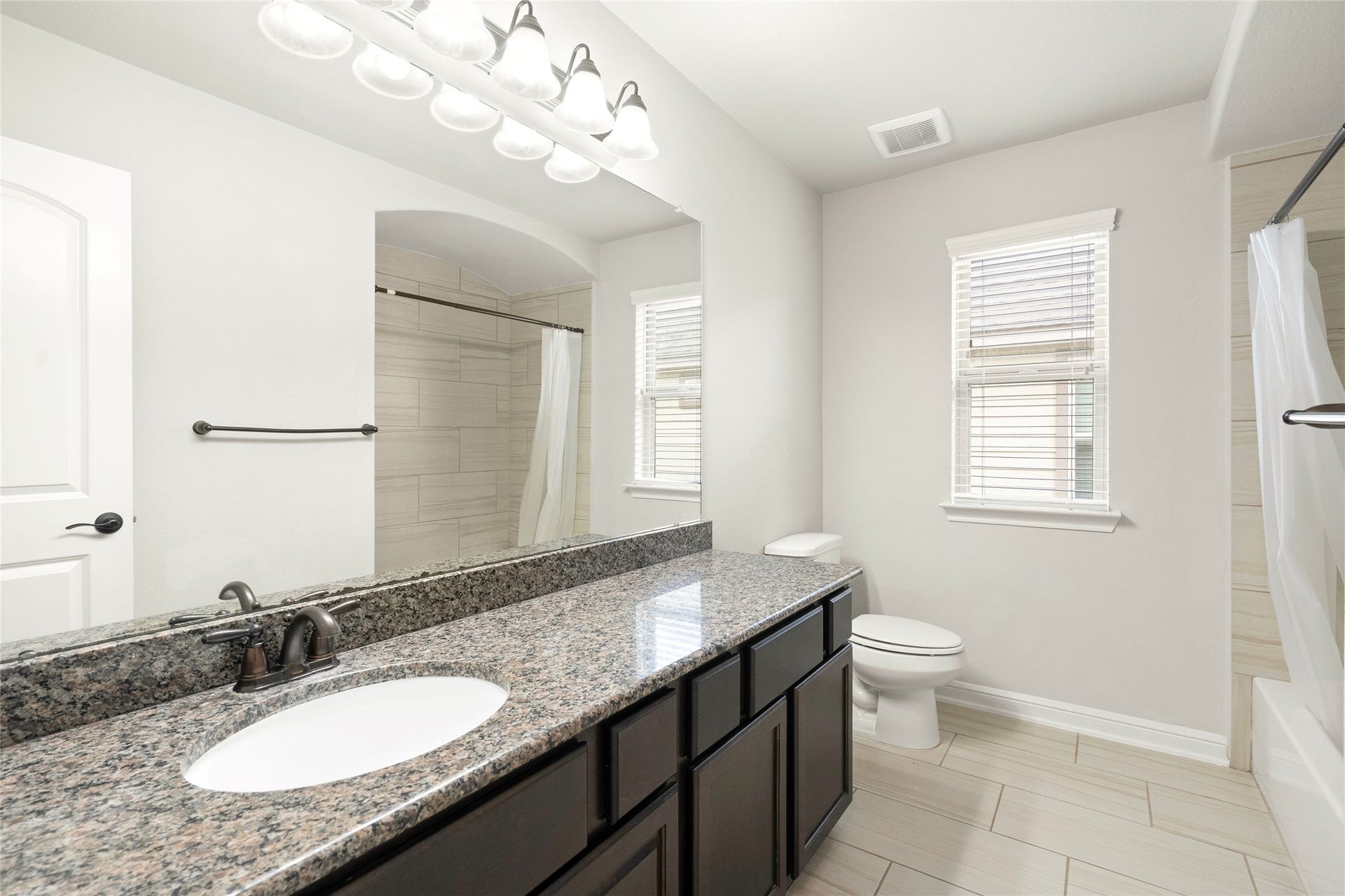 3015 Dawn Light Drive, Rosenberg, TX 77471 3015 Dawn Light Drive, Rosenberg, TX 77471