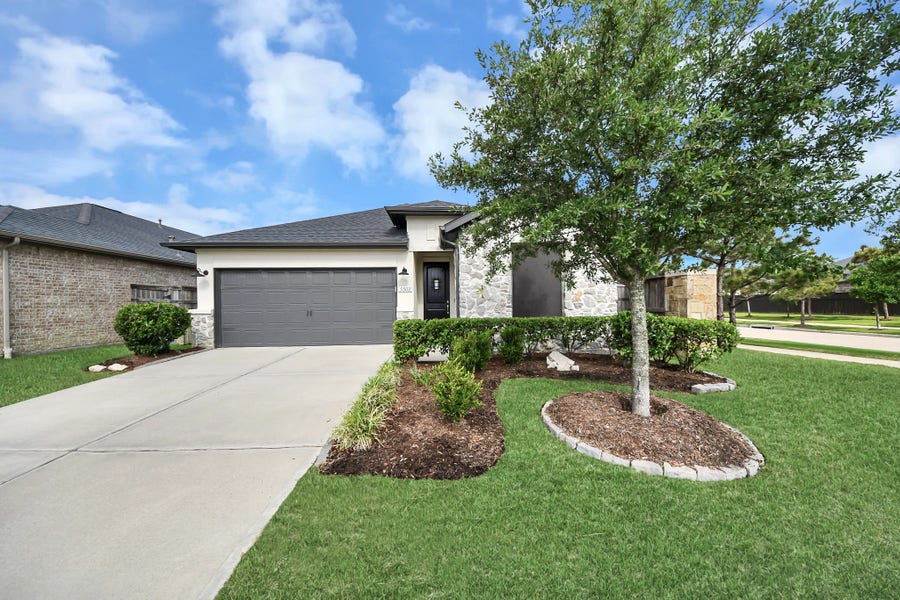 Property photo for 5502 Austin Bend Lane, Fulshear, TX