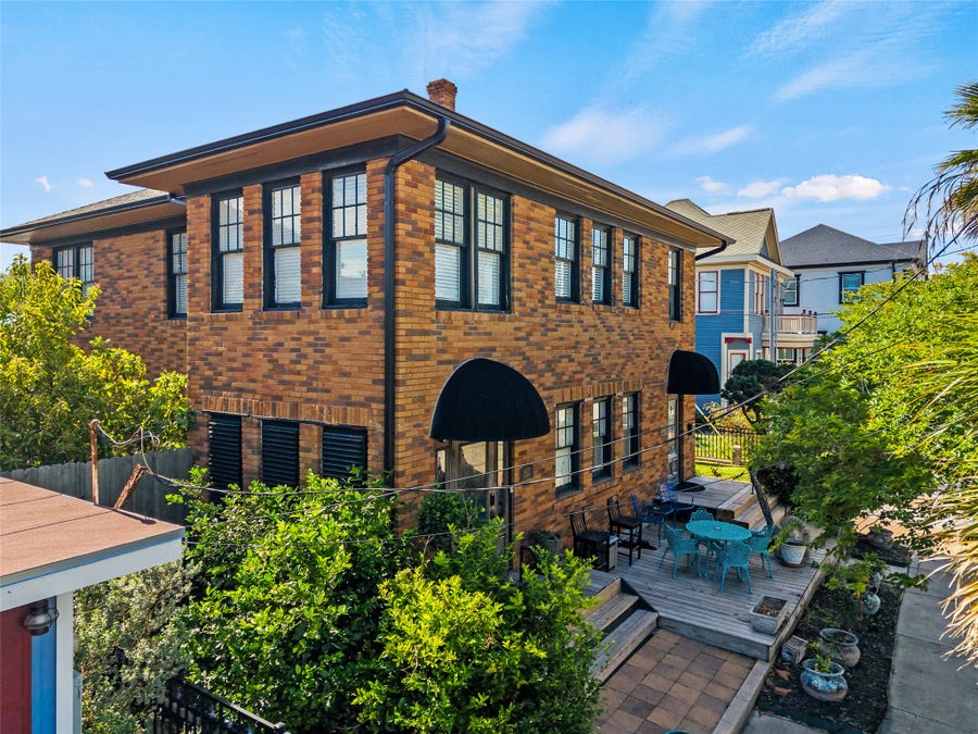 Property photo for 1821 25th Street, Galveston, TX