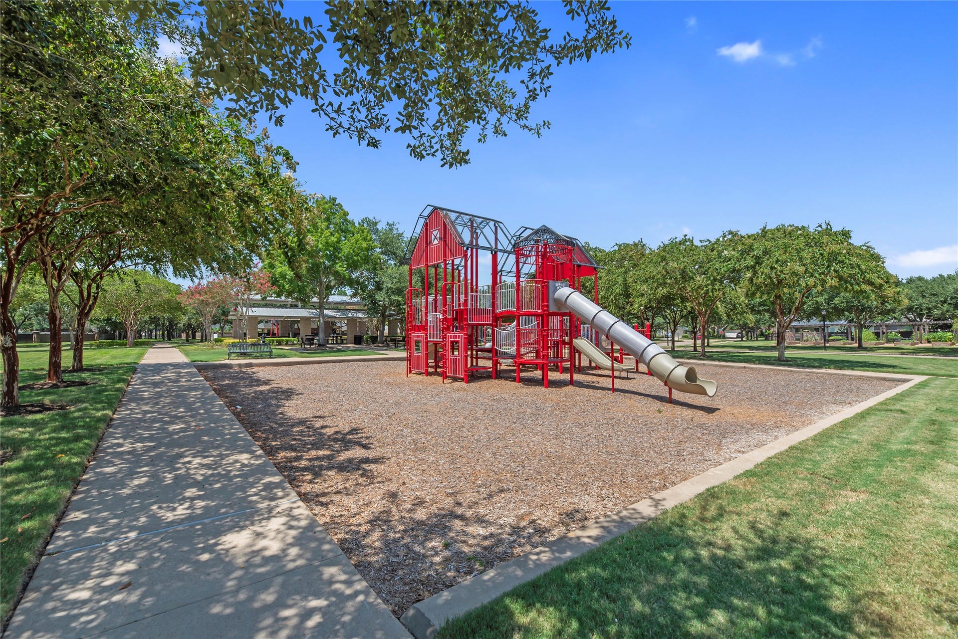 20918 Field Manor Lane, Katy, TX 77450 Grand lakes offers many parks and trails, recreation centers, pools, tennis courts, splash pads, dog park.