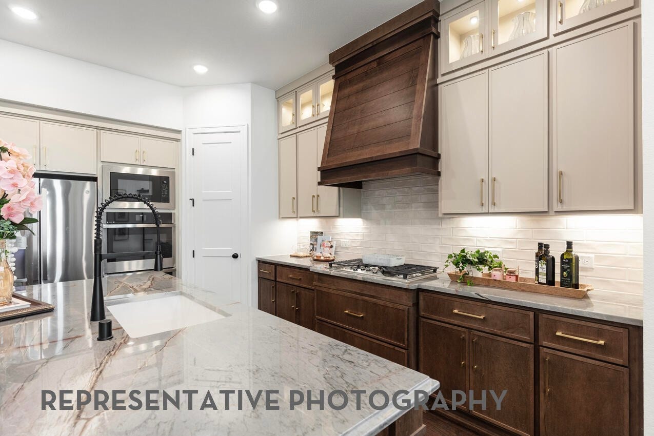 31814 Bluebell Avenue, Fulshear, TX 77423 Kitchen