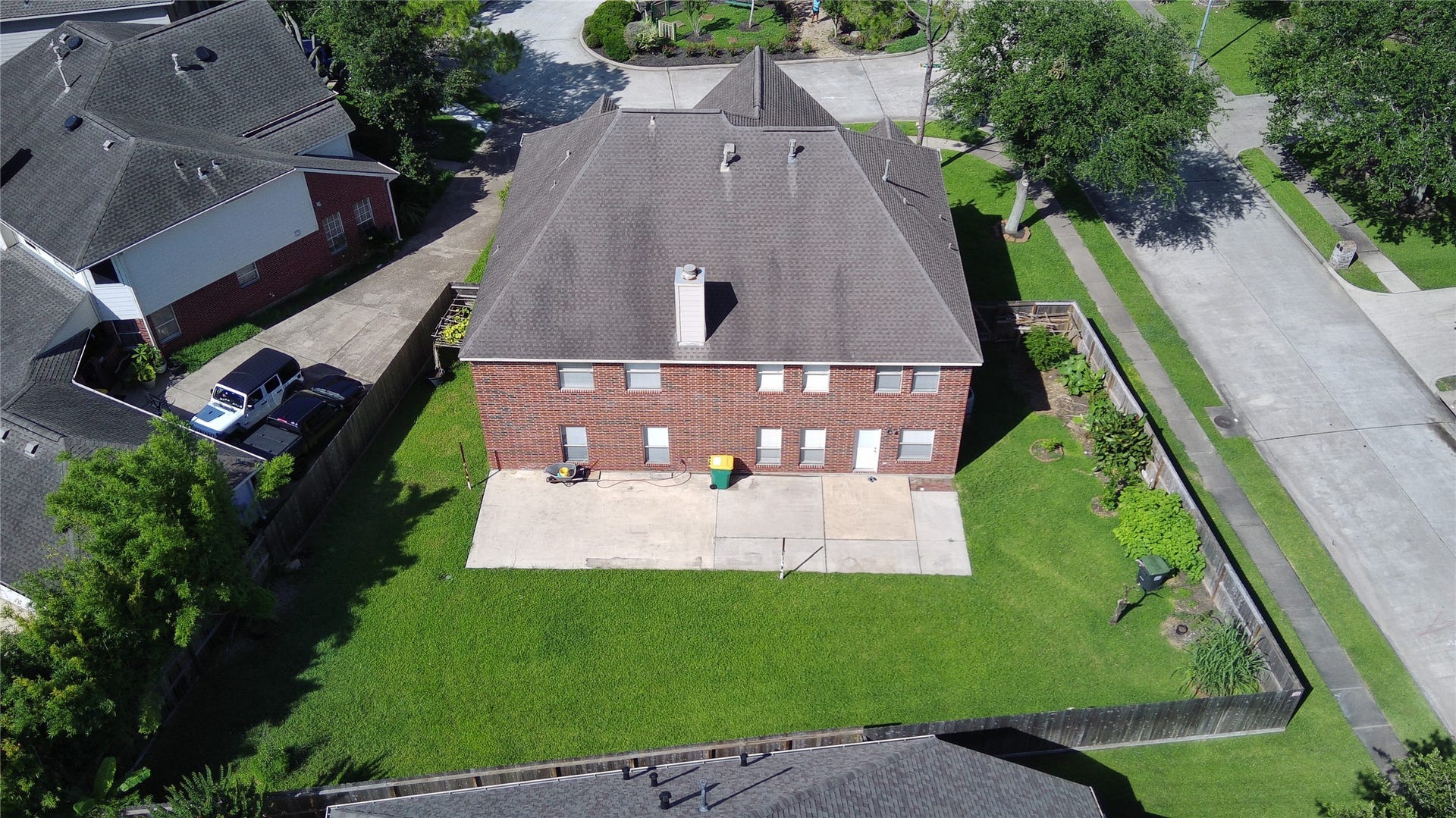 1402 Pine Knot Court, Pearland, TX 77581 Aerial view of the back. Plenty of space for personal customization.