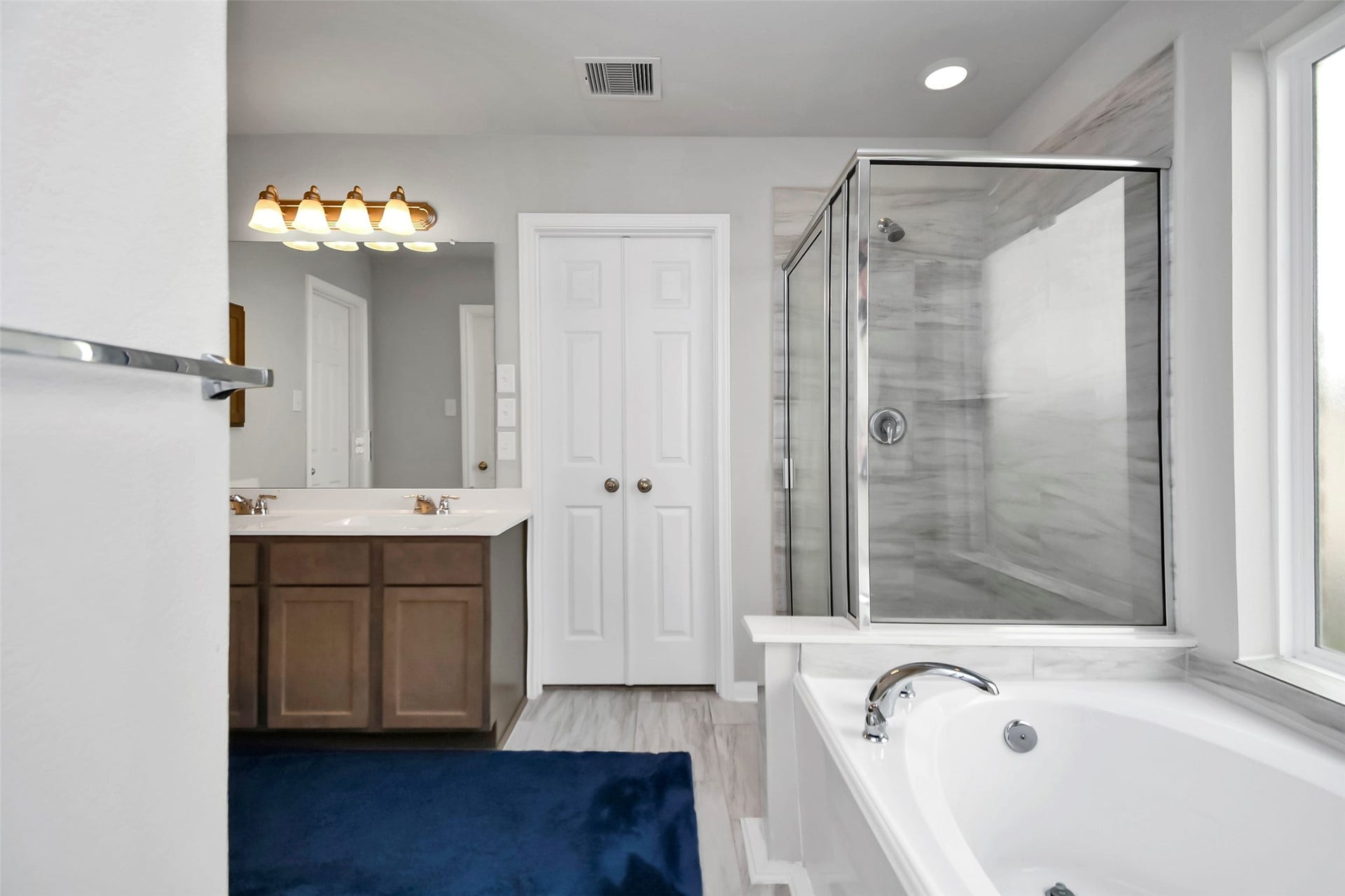 14506 Tundra Swan Drive, Houston, TX 77049 14506 Tundra Swan Drive, Houston, TX 77049
