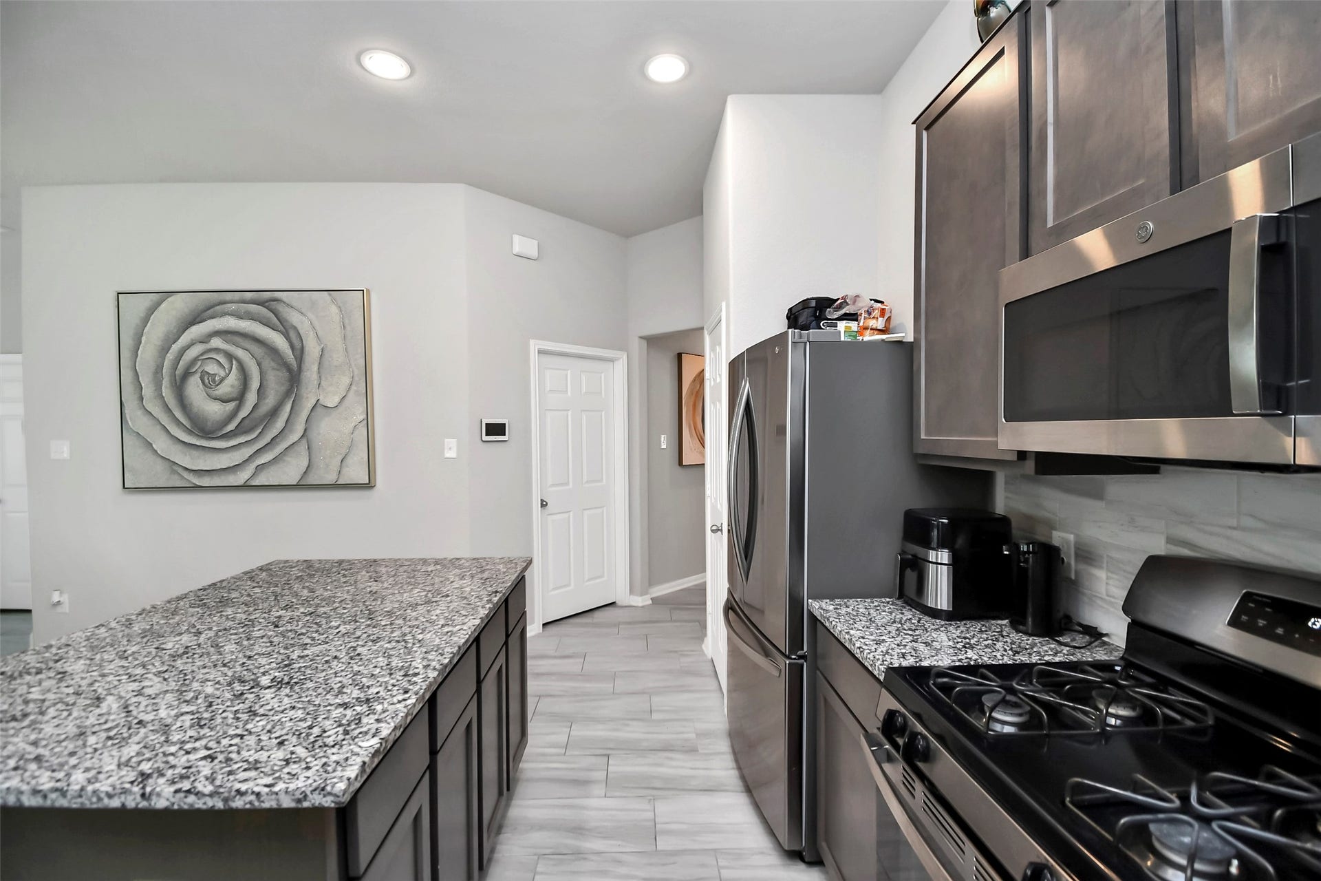 14506 Tundra Swan Drive, Houston, TX 77049 14506 Tundra Swan Drive, Houston, TX 77049