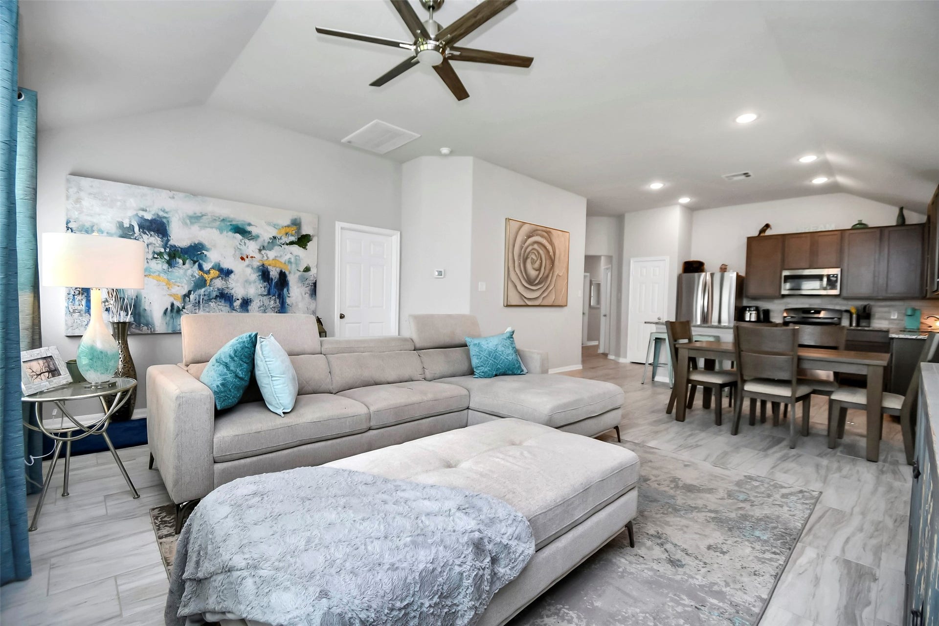 14506 Tundra Swan Drive, Houston, TX 77049 14506 Tundra Swan Drive, Houston, TX 77049