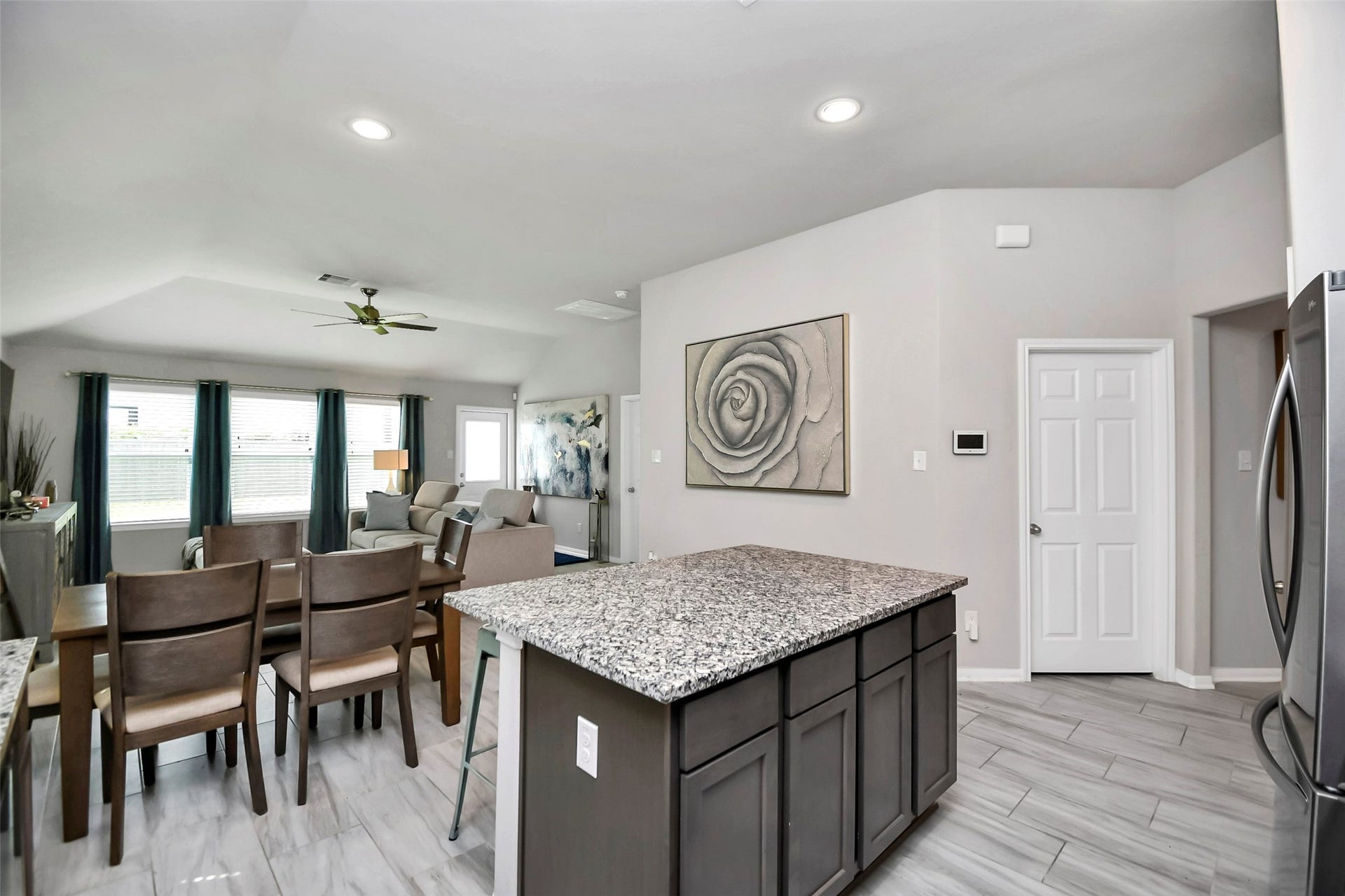 14506 Tundra Swan Drive, Houston, TX 77049 14506 Tundra Swan Drive, Houston, TX 77049