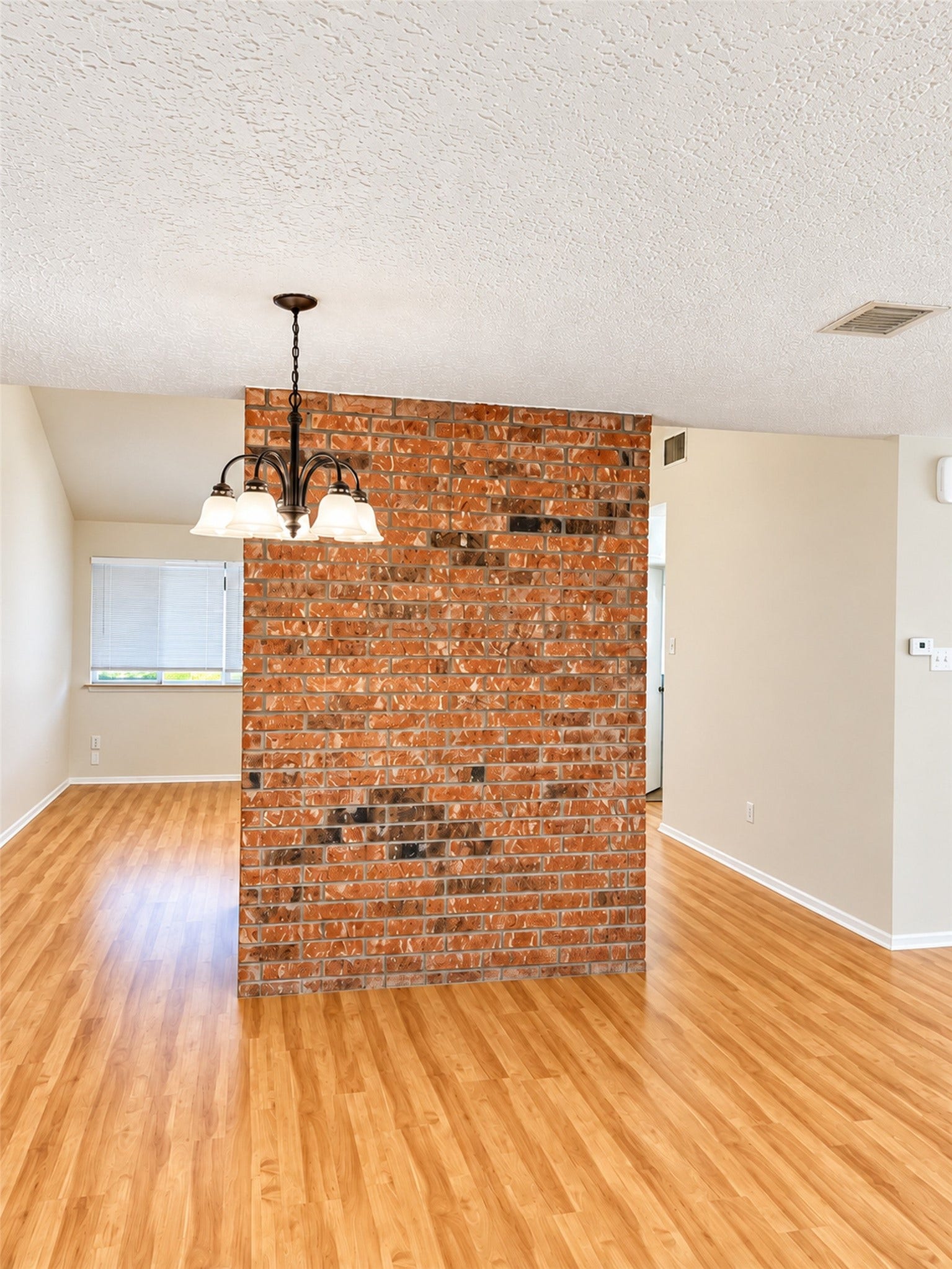 5409 Ridge Wind Lane, Houston, TX 77053 5409 Ridge Wind Lane, Houston, TX 77053