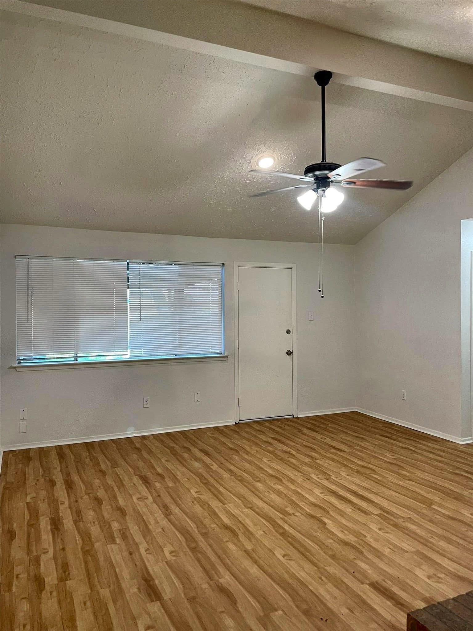 5409 Ridge Wind Lane, Houston, TX 77053 5409 Ridge Wind Lane, Houston, TX 77053