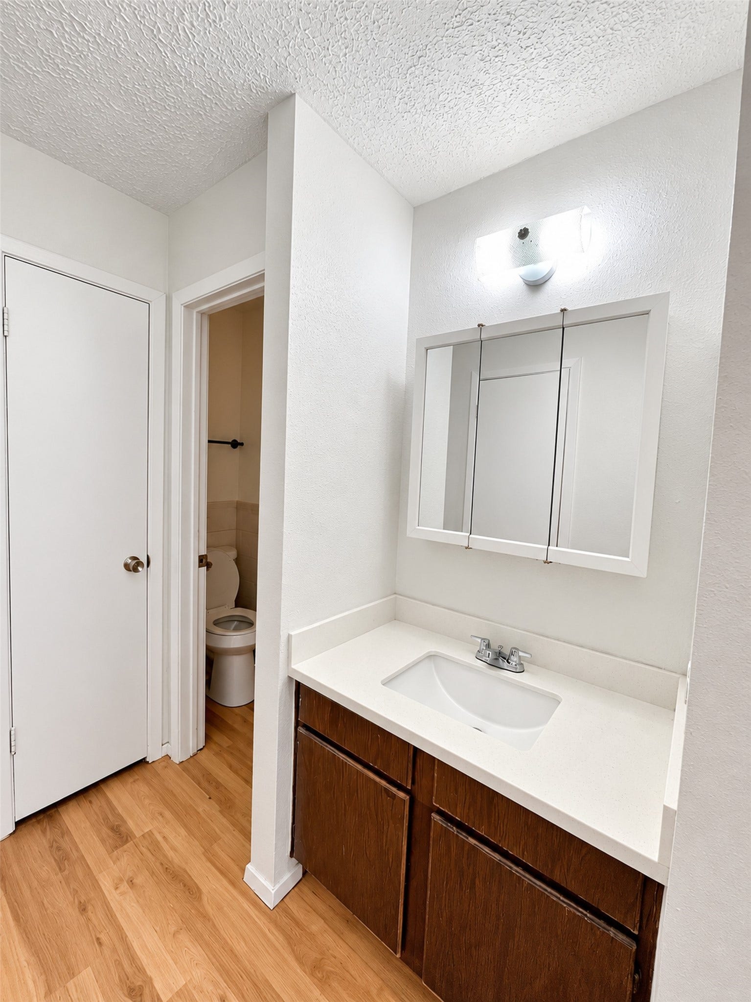 5409 Ridge Wind Lane, Houston, TX 77053 5409 Ridge Wind Lane, Houston, TX 77053