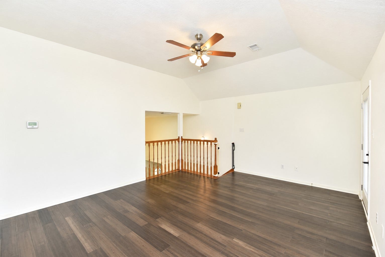 1110 Lake Estates Drive, Sugar Land, TX 77498