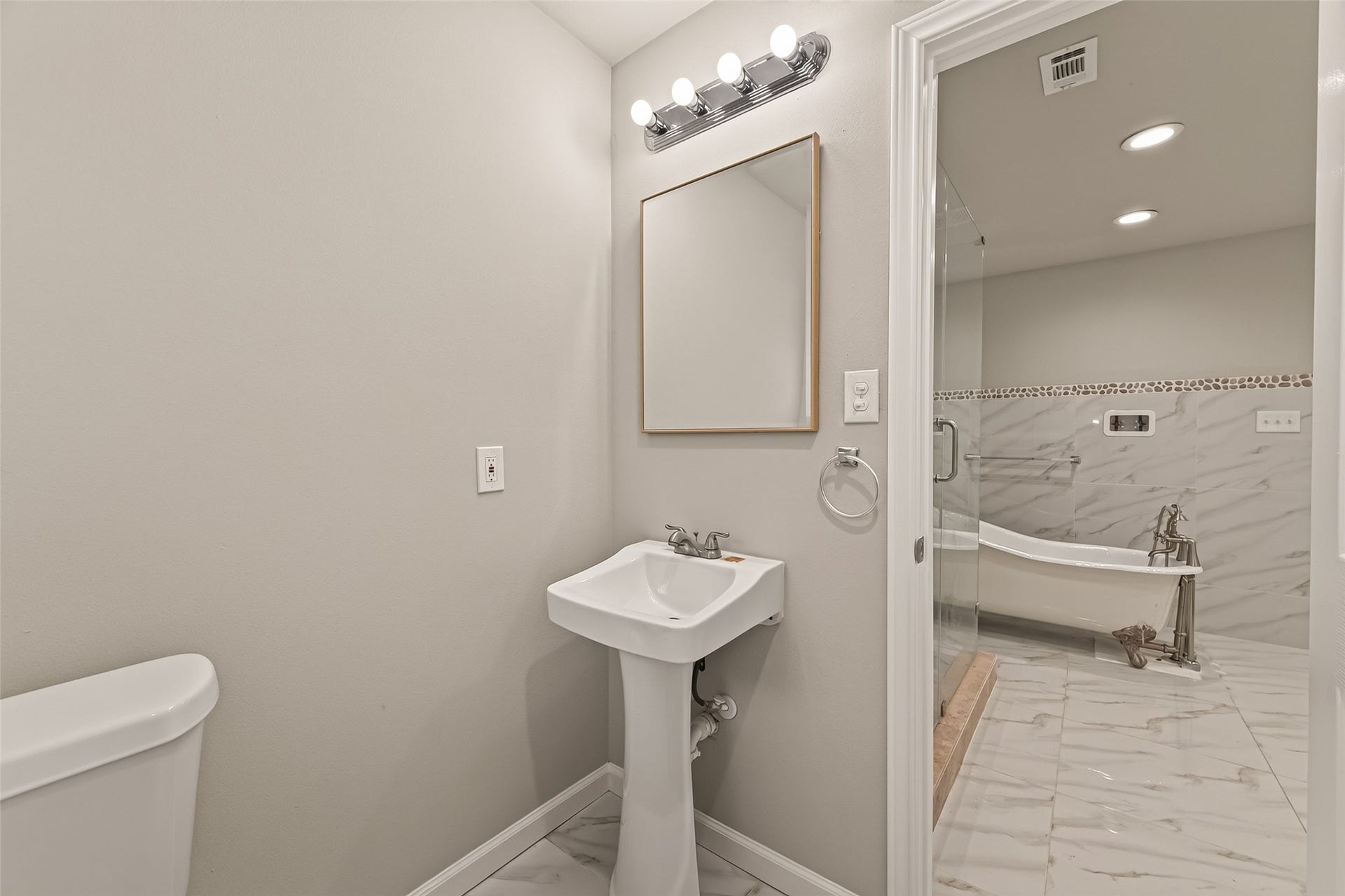 5207 Bent Bough Lane, Houston, TX 77088