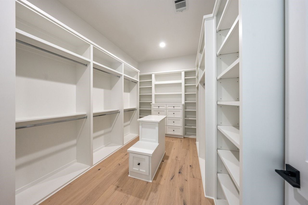 2046 MacArthur Street, Houston, TX 77030 Separate Closets in the Primary Retreat