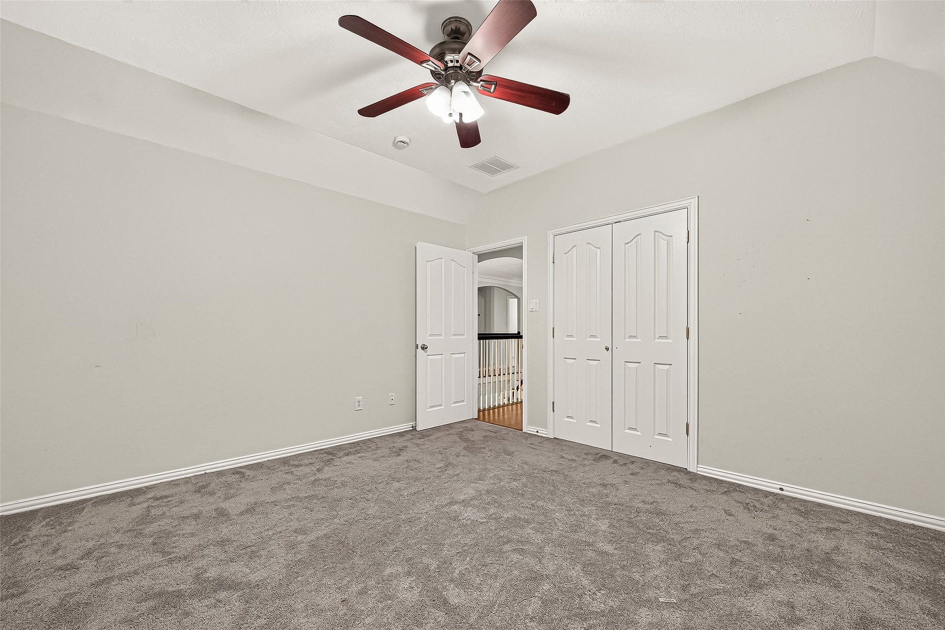 11603 Island Breeze Street, Pearland, TX 77584 3 of 4 guest rooms