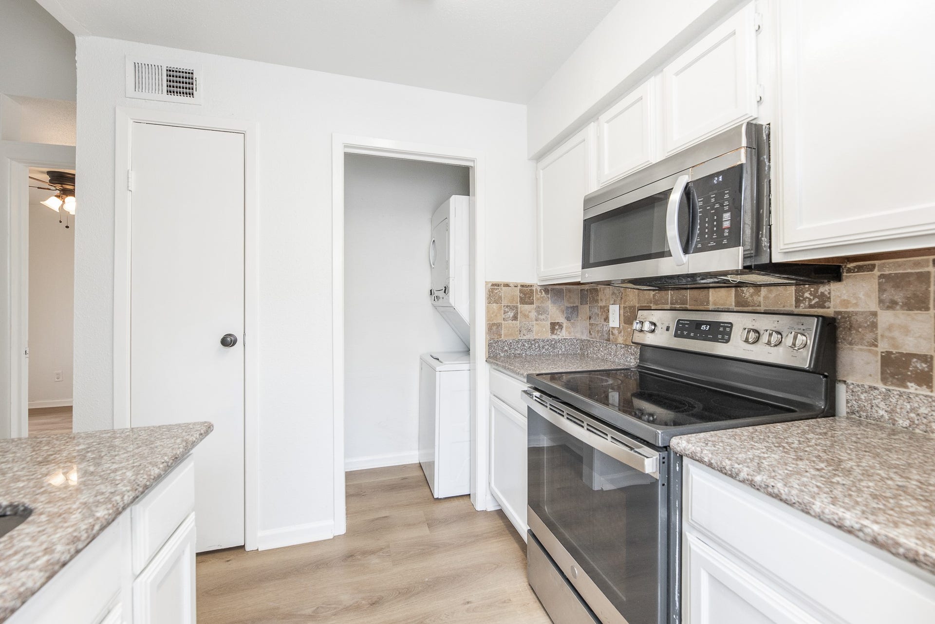 3900 Woodchase Drive, #80, Houston, TX 77042 3900 Woodchase Drive, #80, Houston, TX 77042