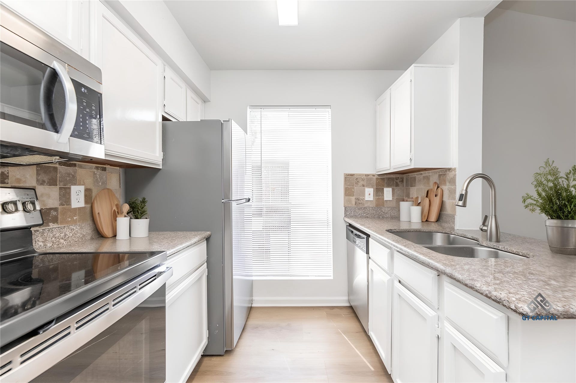3900 Woodchase Drive, #80, Houston, TX 77042 Virtually Staged Image