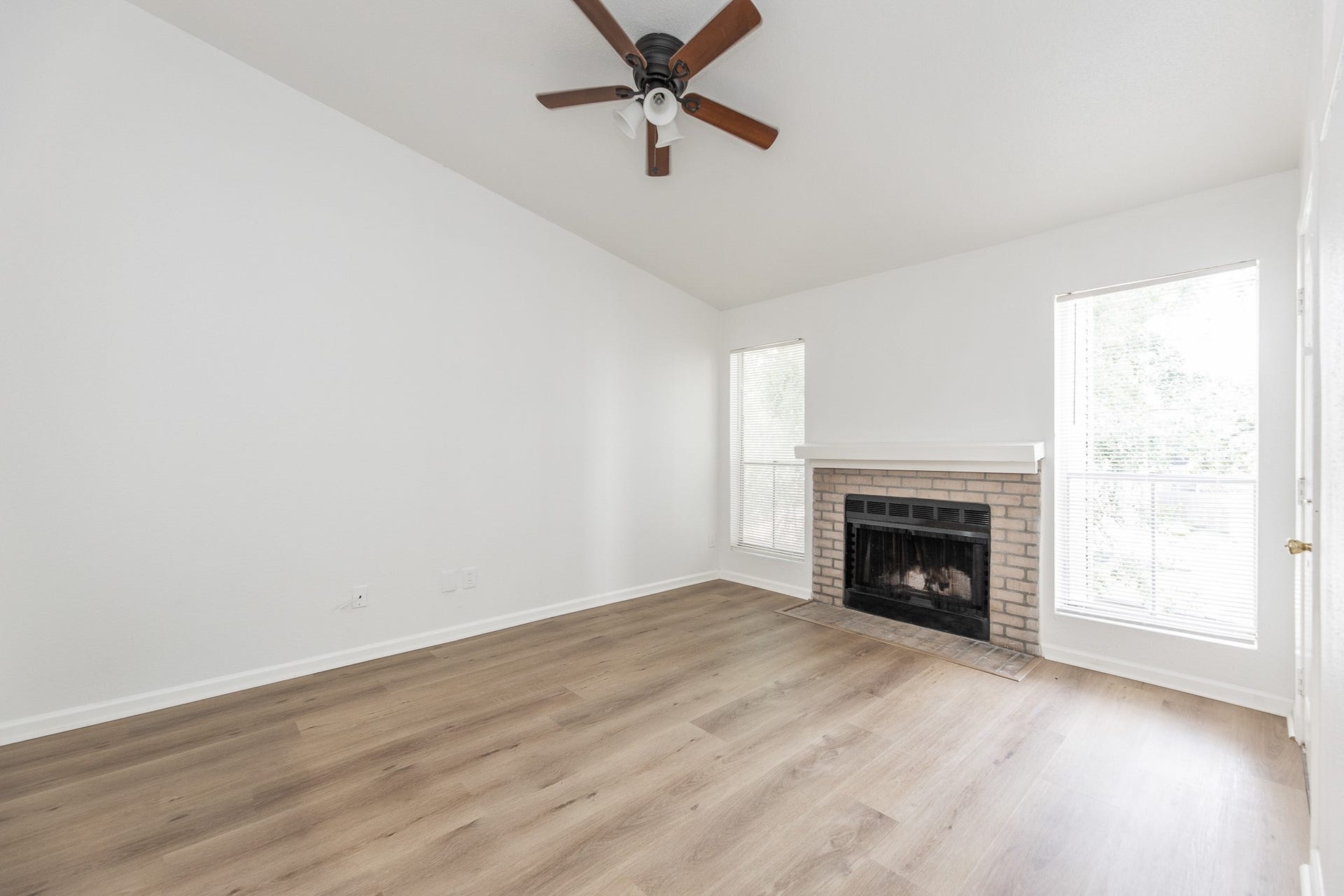 3900 Woodchase Drive, #80, Houston, TX 77042 3900 Woodchase Drive, #80, Houston, TX 77042