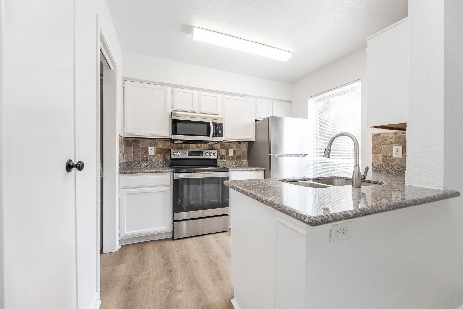 3900 Woodchase Drive, #80, Houston, TX 77042 3900 Woodchase Drive, #80, Houston, TX 77042