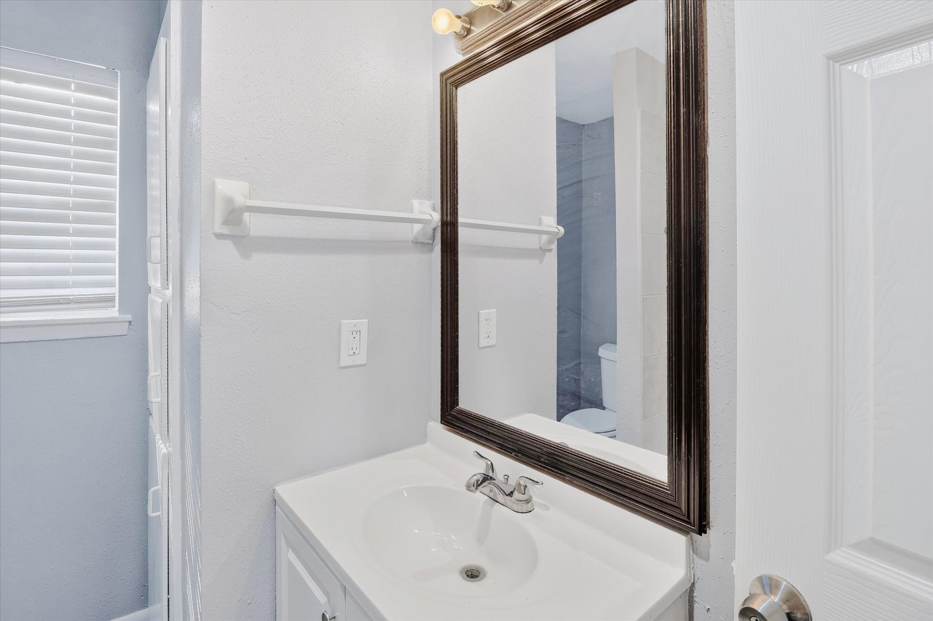 2311 71st Street, #206, Galveston, TX 77551 2311 71st Street, #206, Galveston, TX 77551