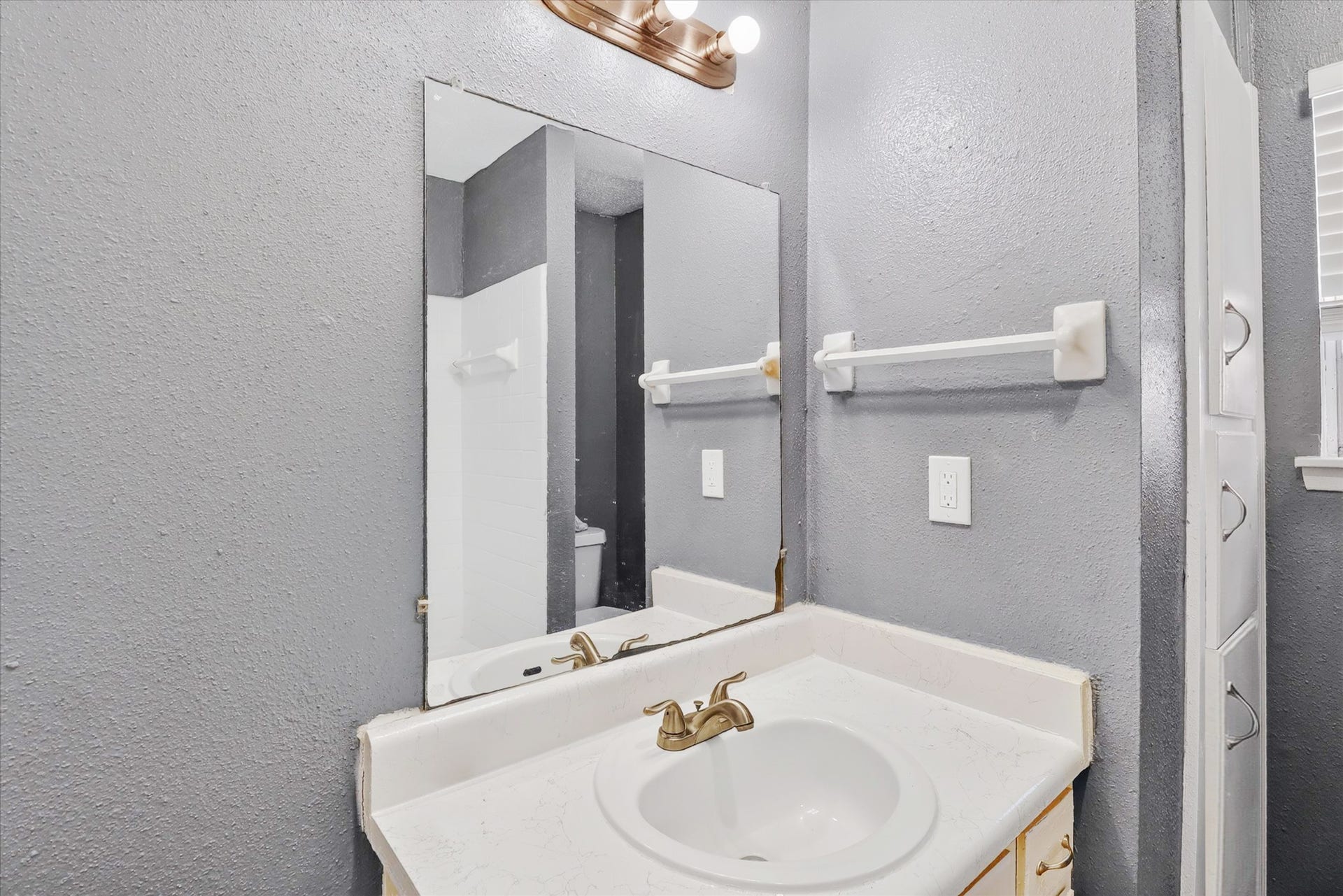 2311 71st Street, #206, Galveston, TX 77551 2311 71st Street, #206, Galveston, TX 77551