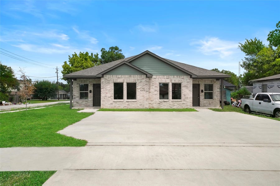 Property photo for 4205 Elmwood Street, #B, Houston, TX