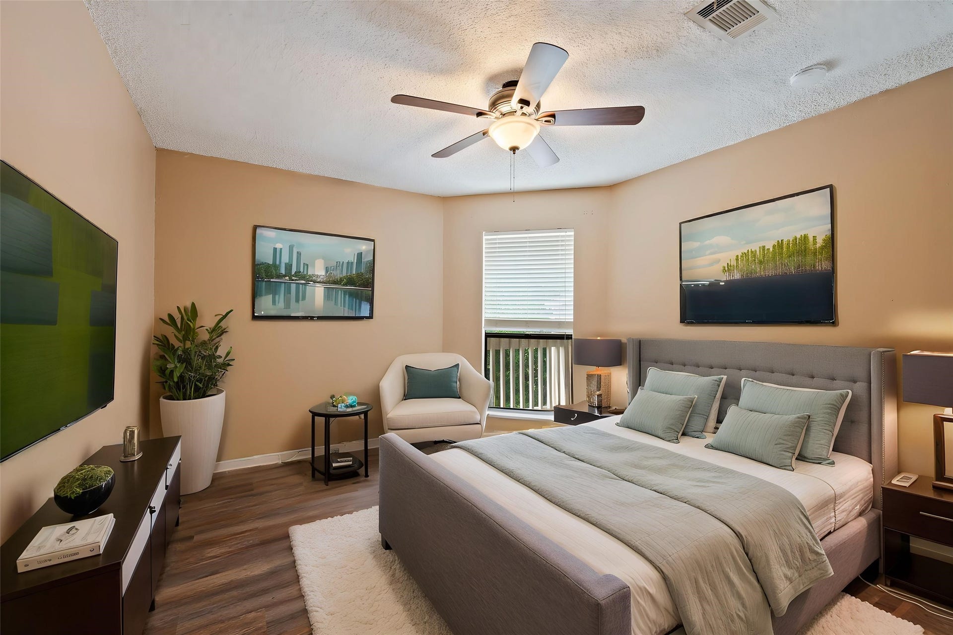 2501 Gulf Freeway, #6A, Dickinson, TX 77539 Secondary Bedroom with Ai staged furniture