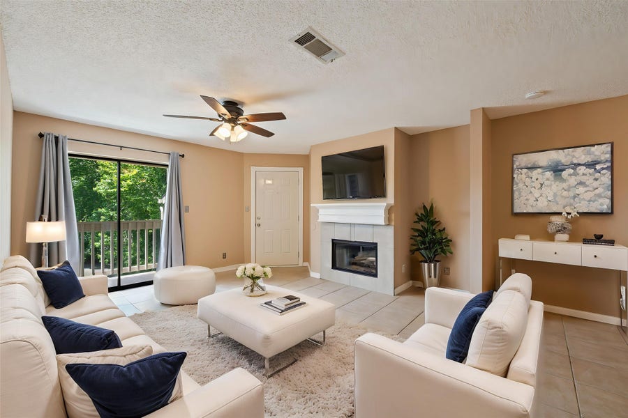 Property photo for 2501 Gulf Freeway, #6A, Dickinson, TX