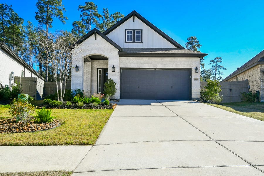 Property photo for 17463 Vino Vines Lane, Conroe, TX