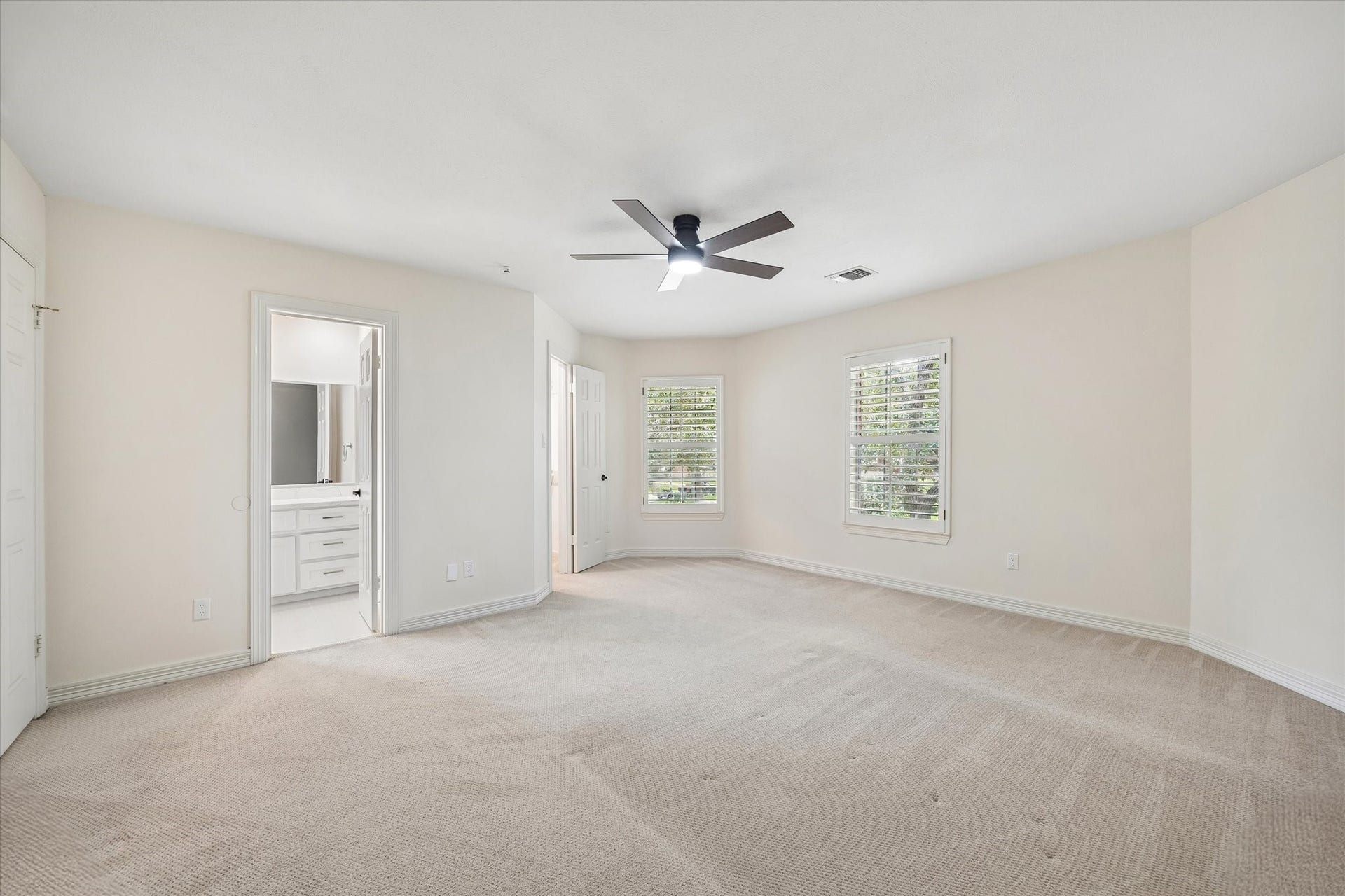 4106 Trent Street, Sugar Land, TX 77479 4106 Trent Street, Sugar Land, TX 77479
