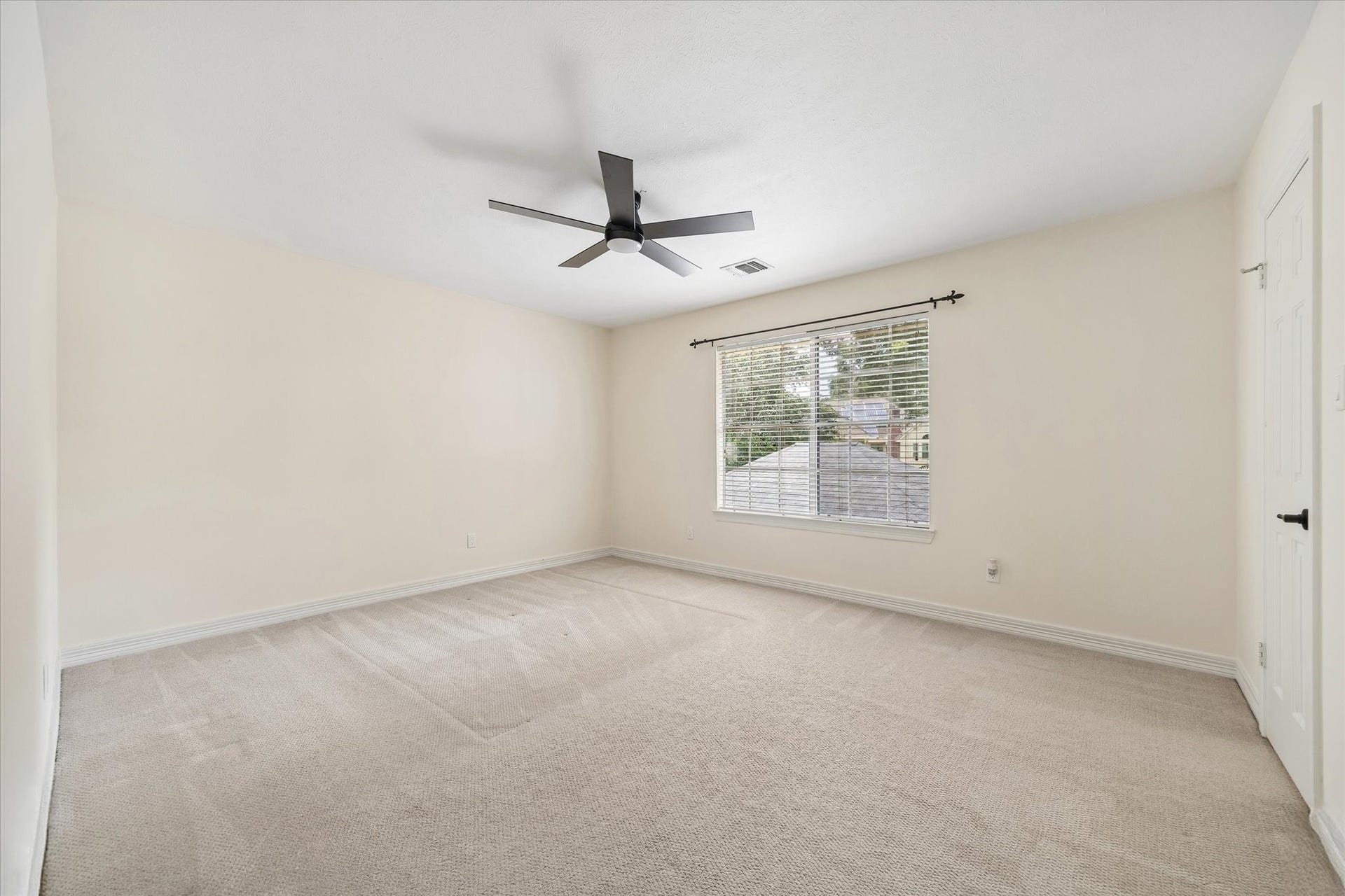 4106 Trent Street, Sugar Land, TX 77479 4106 Trent Street, Sugar Land, TX 77479